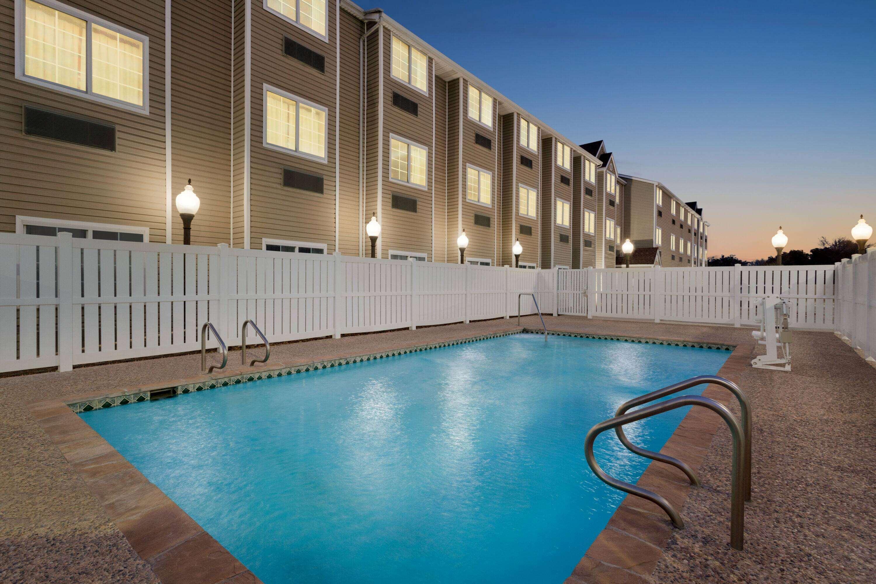 Hotel Super 8 By Wyndham San Antonio Airport North Extérieur photo