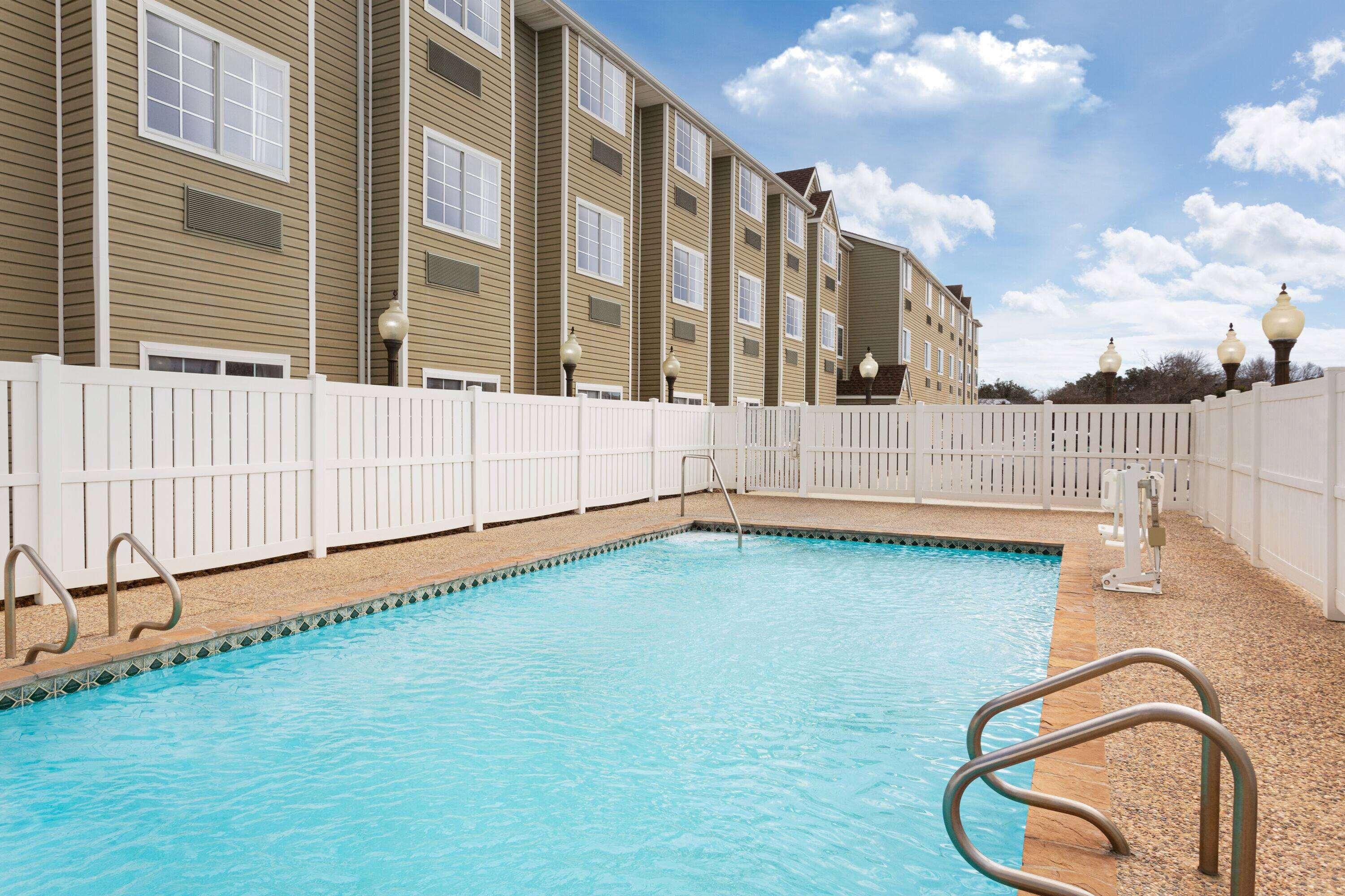 Hotel Super 8 By Wyndham San Antonio Airport North Extérieur photo